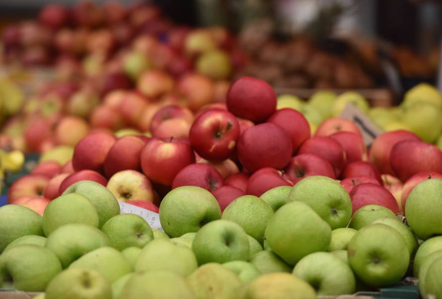 Voće je duplo skuplje nego lani: Prijeti nam nestašica jabuka!