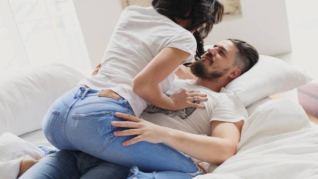 Čak i celibat može biti seksi: Evo kako u raznim godinama života iskoristiti njegove blagodati
