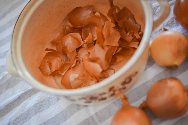 Zagreb: Tradicionalno bojanje uskršnjih jaja