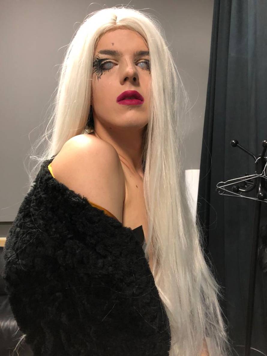 Ante (18): Učim za državnu maturu i nosim mamine haljine