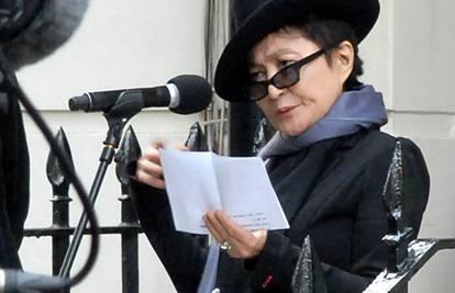 Yoko tuži pub koji su posvetili pokojnom Beatlesu Lennonu
