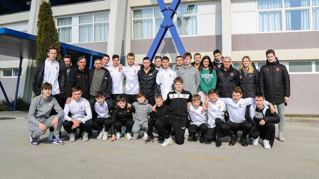 Srna zatražio pomoć za klince iz Šahtara, Dinamo po njih poslao autobuse na ukrajinsku granicu