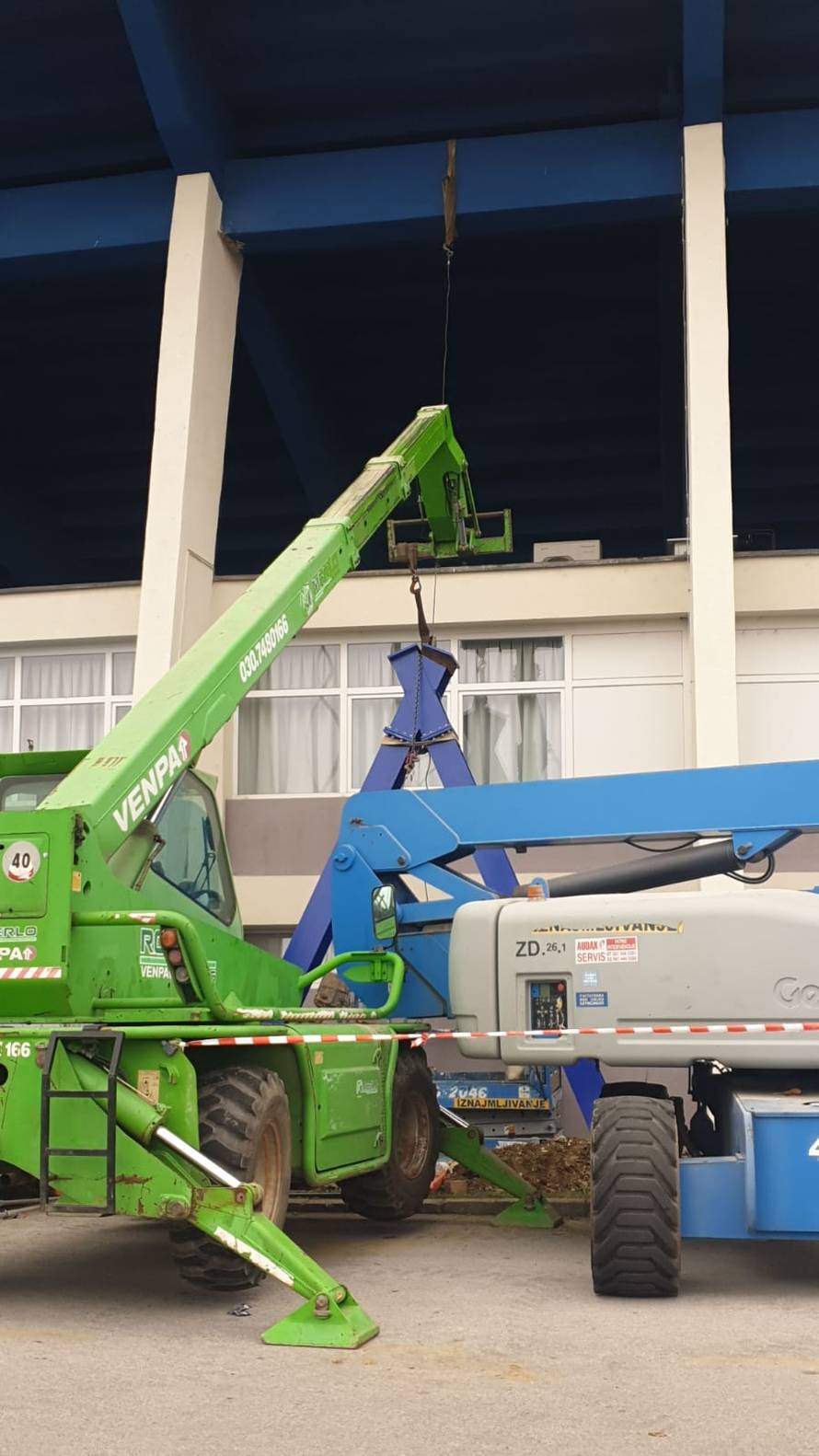 Muke s Maksimirom: Ojačali su južnu tribinu u strahu od štete!