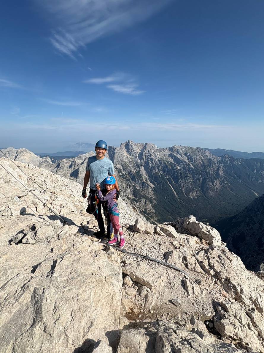 Angela (7) je djevojčica bez granica! 'Ne idem još ni u školu, a već sam osvojila Triglav'