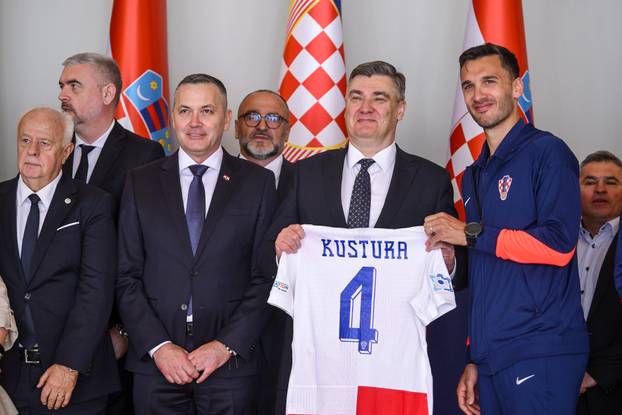 Zagreb: Predsjednik Republike Zoran Milanović  primio je brončanu reprezentaciju futsala