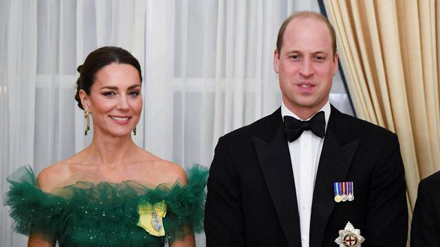 Princ William i Kate traže osobu koja će im voditi društvene mreže, evo što nude u oglasu