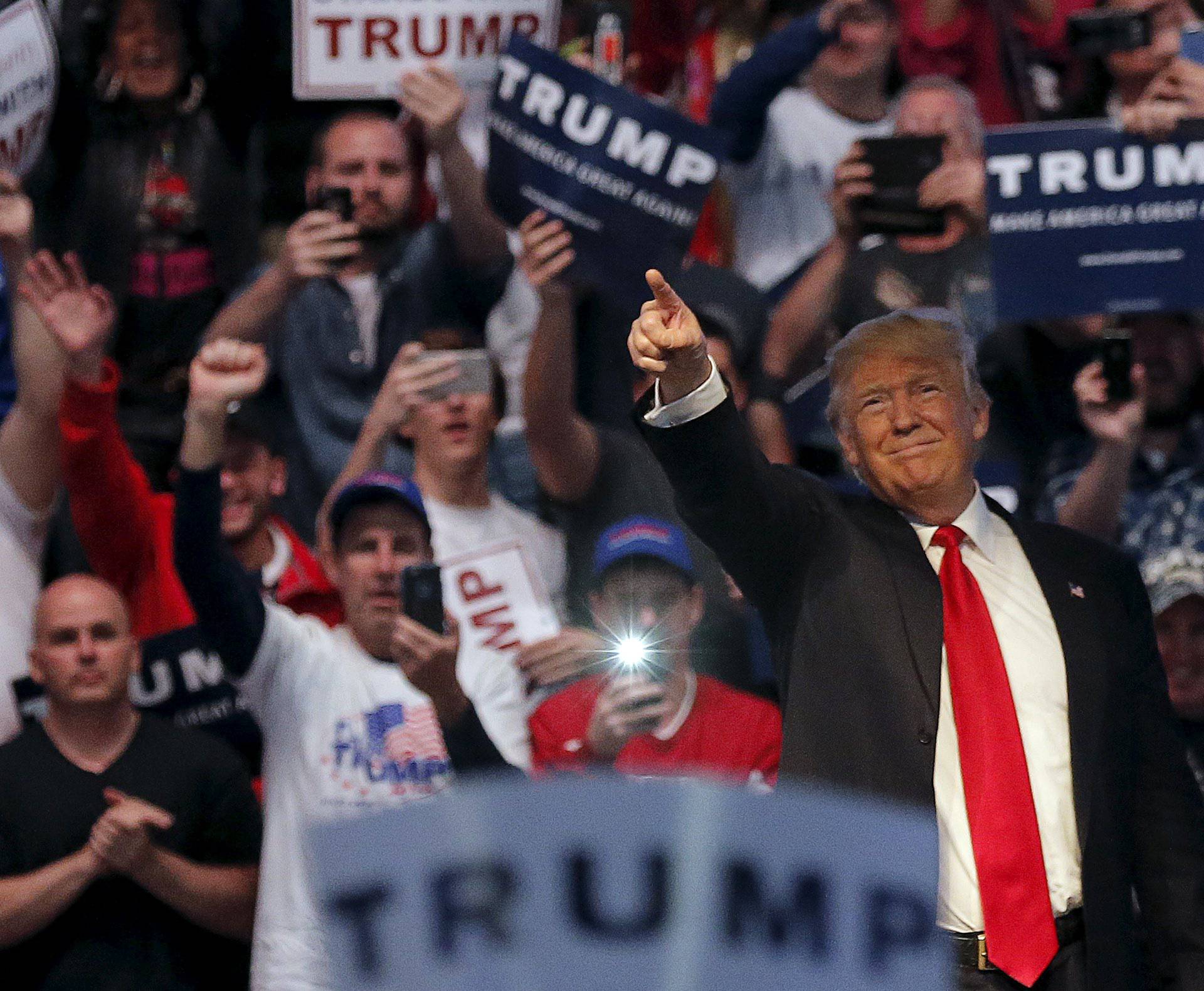 U.S. Republican Presidential candidate Donald Trump arrives to speak at a campaign event in Indianapolis