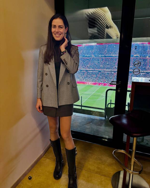 FOTO Schweini u klinču s novom partnericom, ali ni Ana Ivanović ne gubi vrijeme! Evo što radi