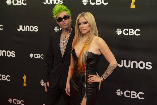 THE CANADIAN PRESS 2022-05-15