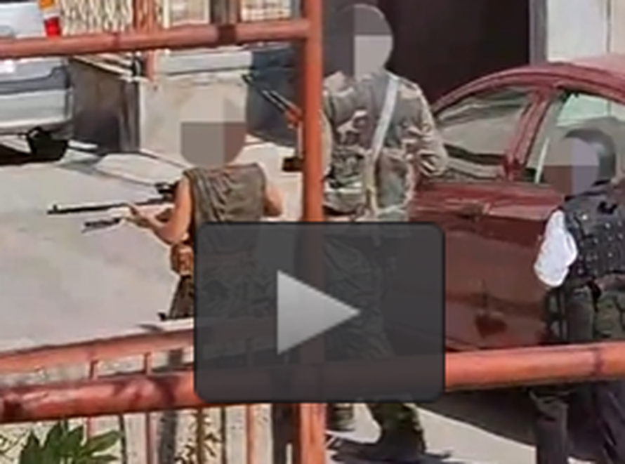 Širi se snimka na kojoj šeću s oružjem u Splitu. Policija za 24sata: 'To su bile igračke'