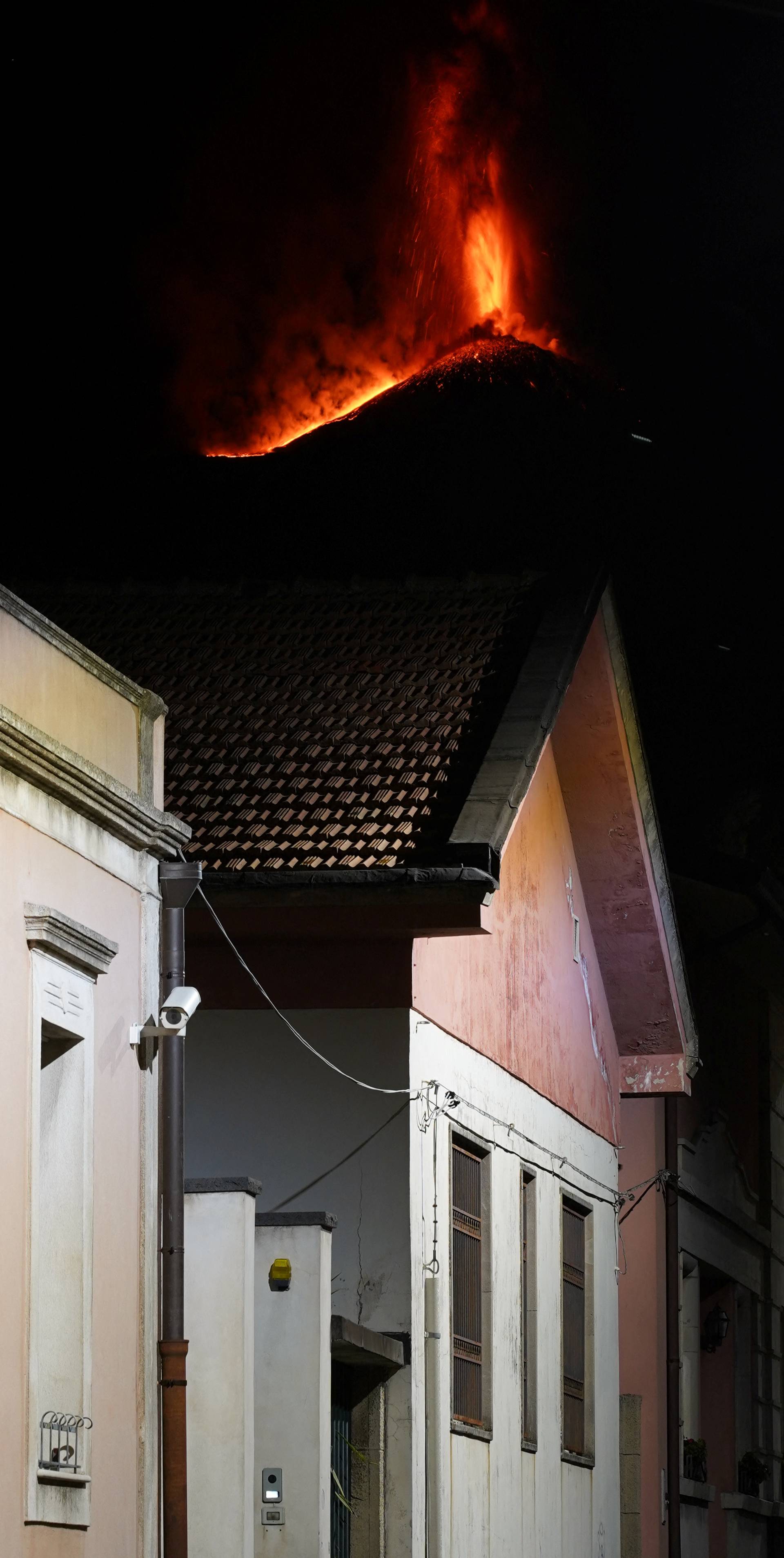 Eruption of the South East volcano of Etna