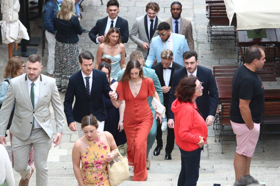 ARHIVA - 2024. Dubrovnik: Vjenčanje Nicole Artukovich i Liama Stewarta u crkvi sv.Ignacija