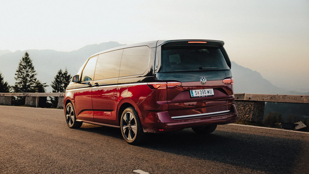 FOTO Ovo je vozni park Kyliana Mbappéa: Izgleda impresivno, ali ne vozi nijedan od ovih auta!