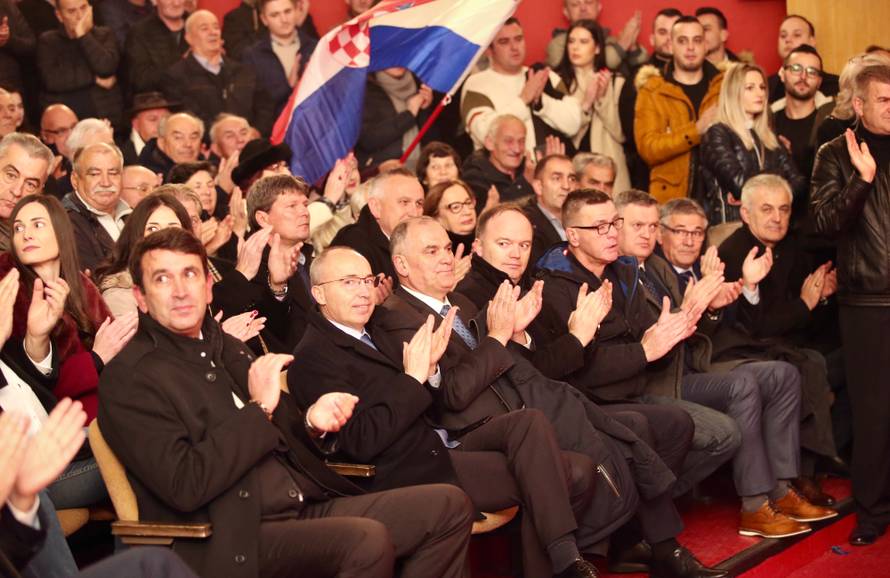 Predizborni skup Kolinde Grabar Kitarović u Imotskom