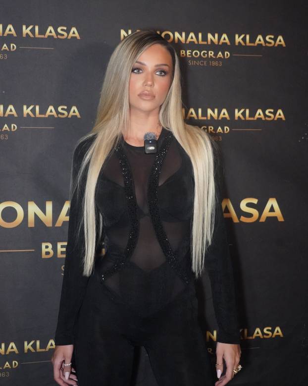 Beograd: Nastup Breskvice u restoranu Nacionalna klasa