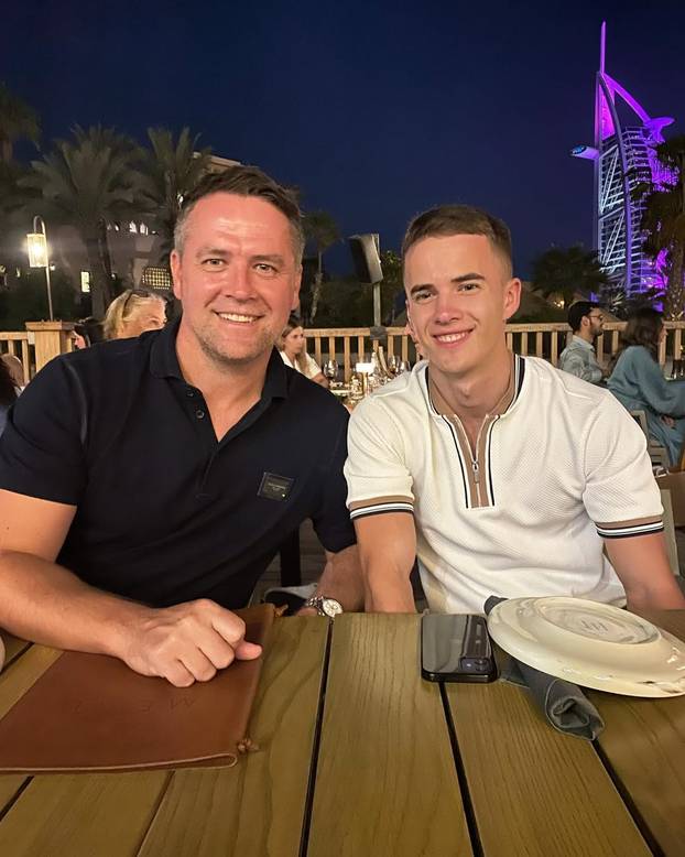 FOTO Noćna mora legende: 'Sin mi je oslijepio od neizlječive bolesti. Dao bih mu svoje oči...'