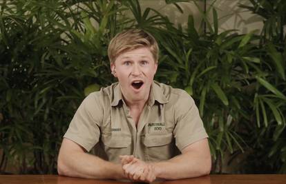 Melem za oči! Sin legendarnog lovca na krokodile pokazao je pitona: Djevojke, slobodan sam