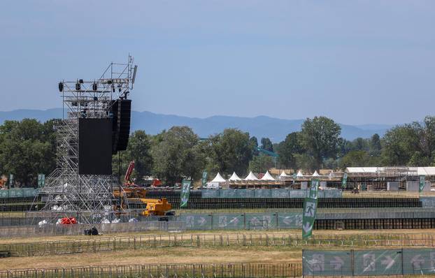 Zagreb: Radovi na hipodromu uoči koncerta Marka Perkovića Thompsona