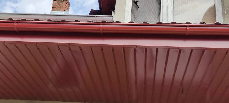 Limarija Imate vlagu u kući, a krivite zidove? Možda je problem gore, na krovu