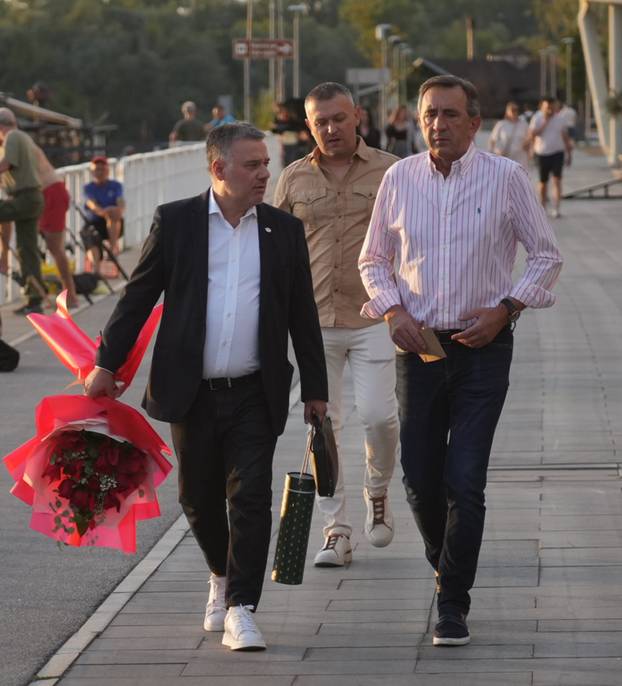 Beograd: Aleksandra Prijović i Filip Živojinović organiziraju proslavu krštenja i prvog rođendana kćeri Arije