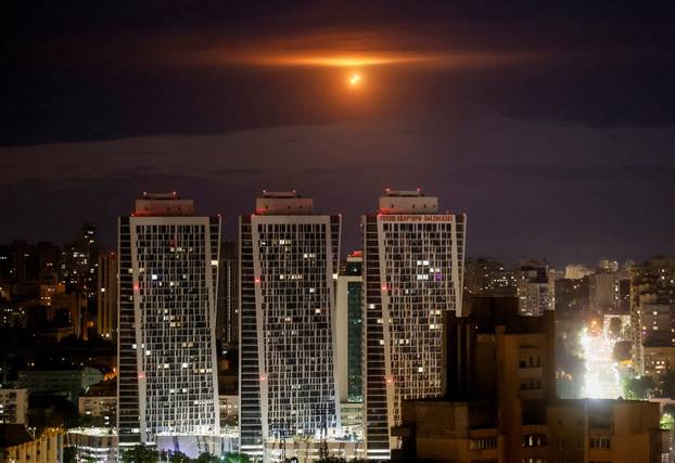 Russian drone and missile strike in Kyiv