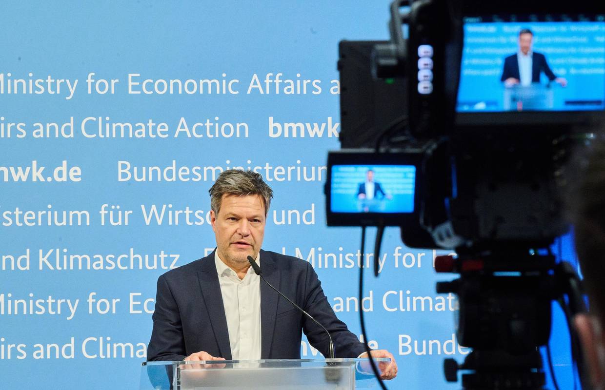 Njemački vicekancelar traži prelazak s fosilnih goriva na obnovljive izvore energije