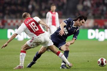 ARHIVA - Amsterdam: 4.10.2007. Dinamo pobijedio Ajax i ušao u Uefinu ligu