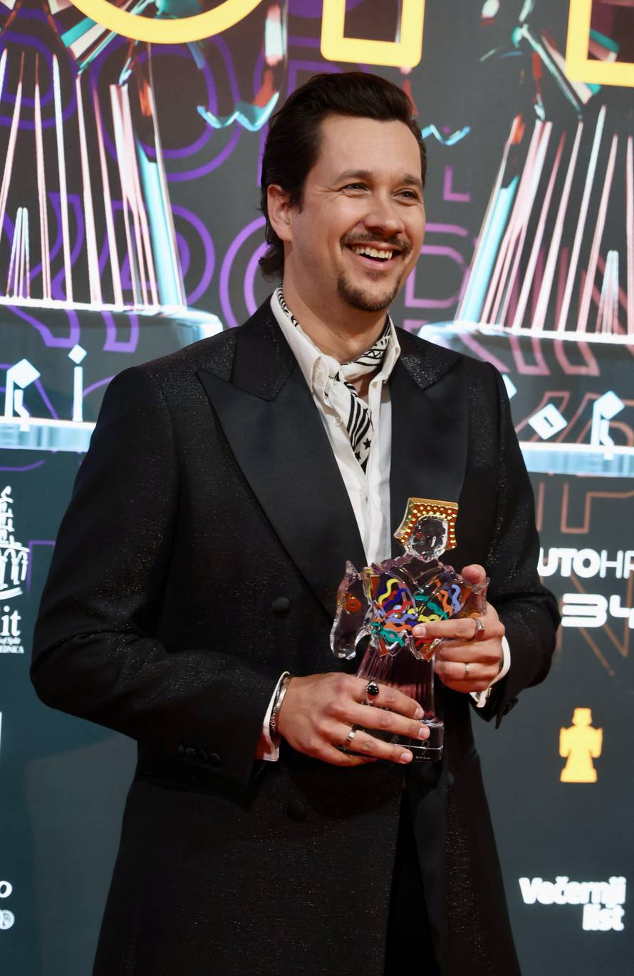 Split: Dobitnici 33. glazbene nagrade Porin