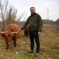 Serđo u istarskom selu uzgaja škotska goveda: 'Moje čupavo krdo predvode telci Roki 1 i 2'
