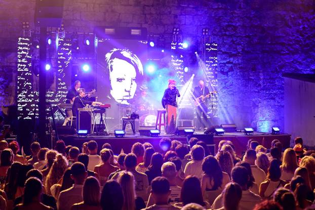 Trogir: 50 godina od Dnevnika jedne ljubavi koncert Josipe Lisac