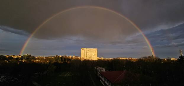 FOTO Prekrasni prizori na nebu iznad Zagreba: Pogledajte fotografije dvostruke duge
