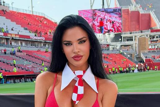 FOTO Evo &scaron;to je Knoll pripremila za dana&scaron;nju utakmicu: U prvom planu ponovno vatreni grudnjak