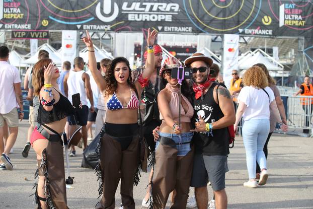Split: Atmosfera na stadionu prvog dana Ultra Europe Festivala 2017