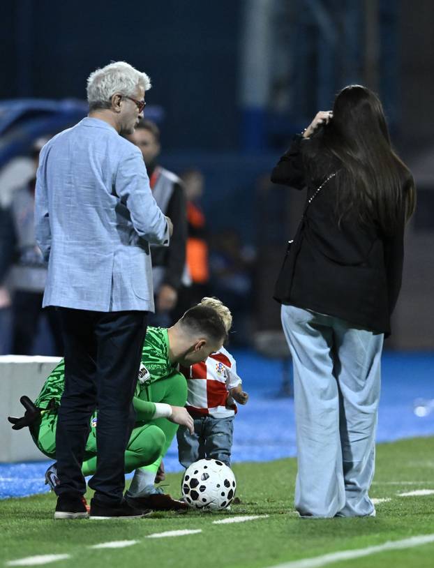 Nogometaši Hrvatske slave pobjedu 4:0 nad Crnom Gorom