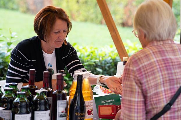 Zagreb: Manifestacija "100% Zagorsko" na Europskom trgu