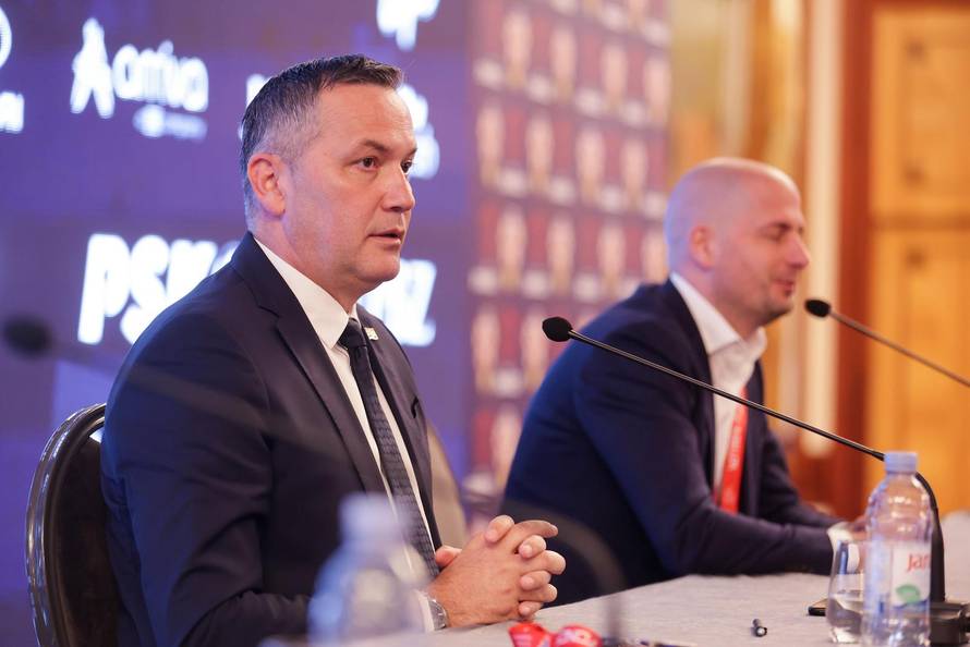 Zagreb: Konferencija predsjednika HNS-a Marijana Kusti?a