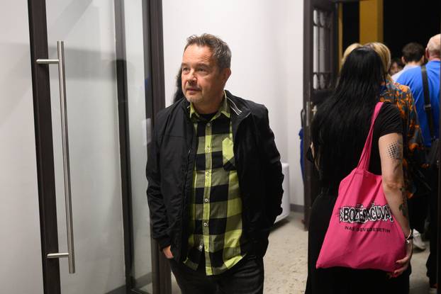 Zagreb: Predstavljanje monografije"Božesačuvaj nas devedesetih – Kronika vremena kroz vizuale Albina Uršića i Borisa Kuka"