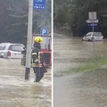 VIDEO Drama u Ogulinu, izlila se rijeka, autom zapeo u vodi: 'Čovjeka je izvukao traktorist'