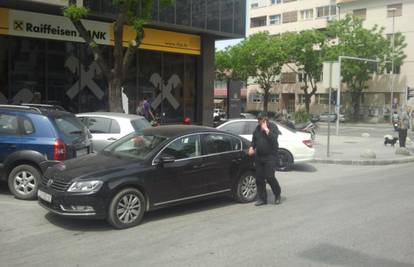 Gradonačelnik Kerum blokirao ulicu samo da 'skoči' do banke