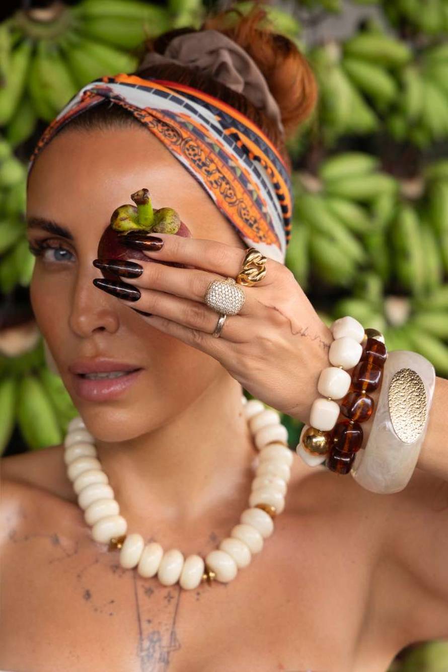 Prahir x Dellure, inspired by Bali. Made to glow