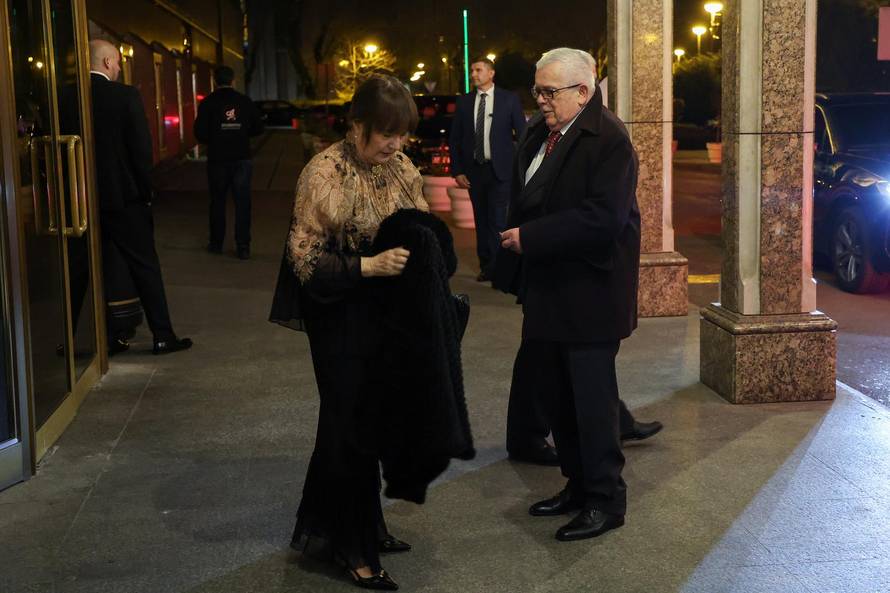 Zagreb: Dolazak uzvanika na svadbu Marijana Kustića i Nike Perenčević