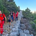 HGSS spasio oca i sina kod vrha Sv. Ilija: 'Bili su iscrpljeni, našli smo ih nakon 2 sata potrage'