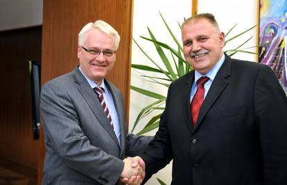 Šuker kod Josipovića na razgovoru oko proračuna