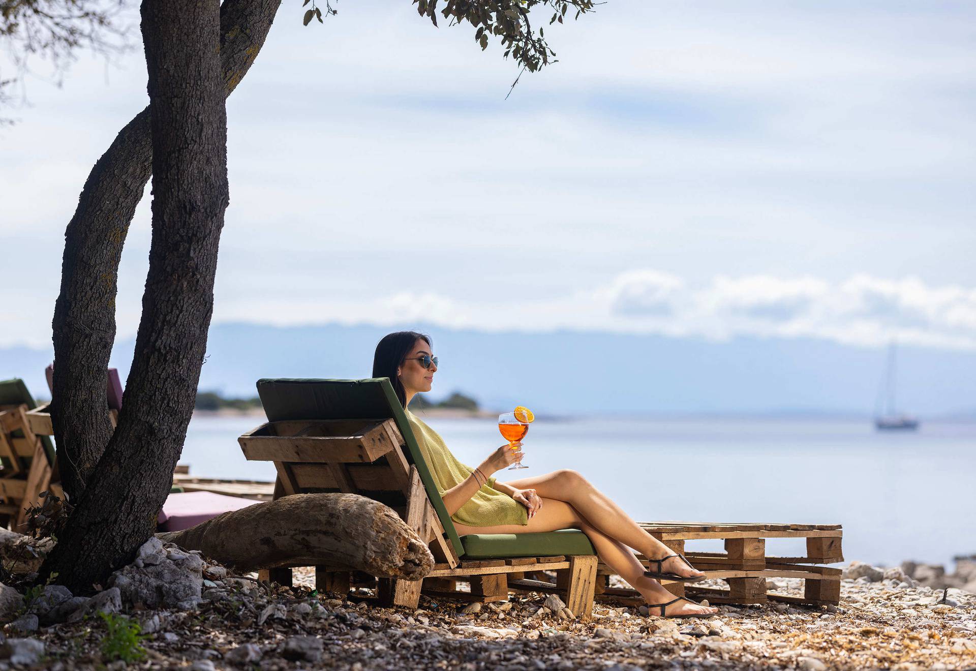 Let 3 nakon osam godina stiže na Cres: Nastupat će na plaži!