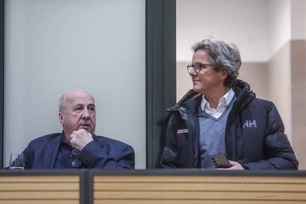 Zagreb: Veterani Dinama i Hajduka odigrali humanitarnu utakmicu