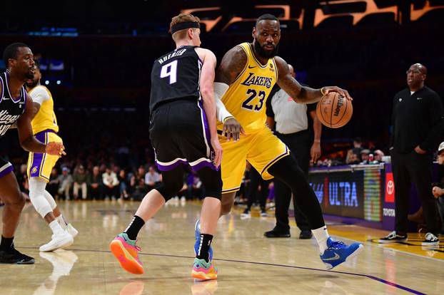 NBA: Sacramento Kings at Los Angeles Lakers