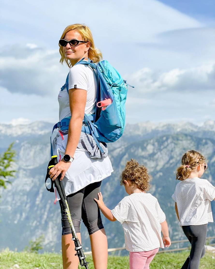 Rendeli ljetovanje zamijenila odlaskom u planine, s obitelji kampirala na jezeru u Sloveniji
