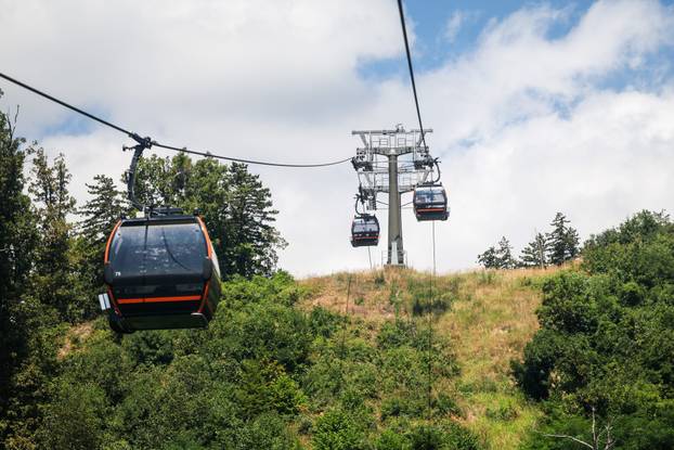 Zagreb: Vožnja žicarom na Sljeme