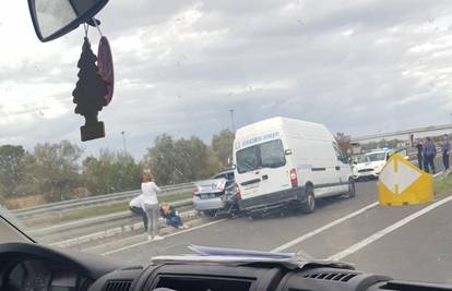 Sudarili se kombi i auto kraj Svete Helene, ima ozlijeđenih