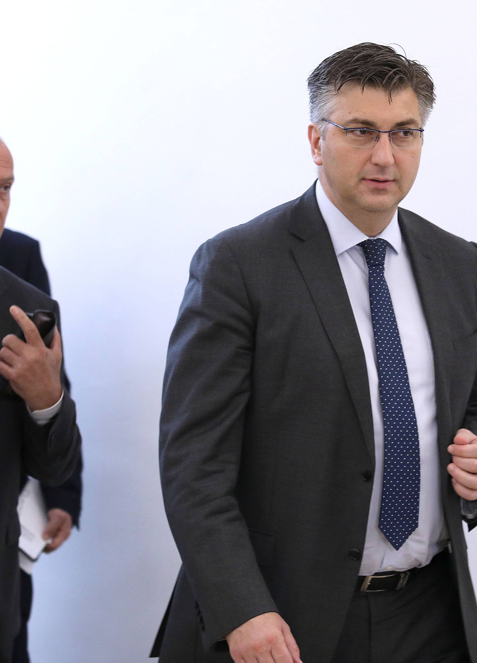 Opći sabor HDZ-a:  Plenković podnosi izvješće o radu stranke